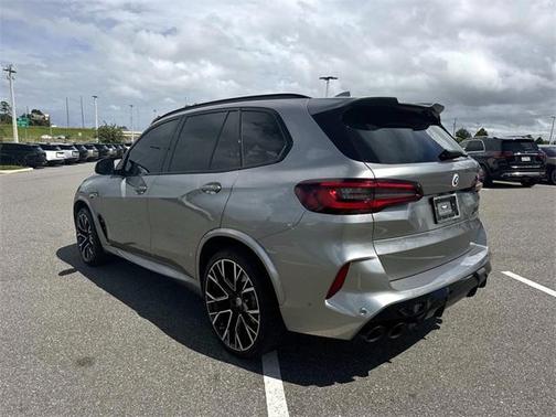 2022 BMW X5 M Base