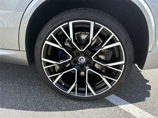 2022 BMW X5 M Base