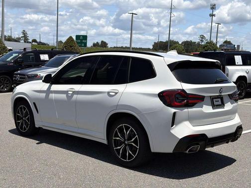 Alpine White 2023 BMW X3 sDrive30i