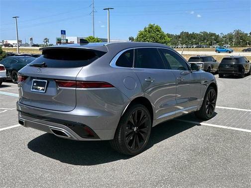2024 Jaguar F-PACE R-Dynamic S