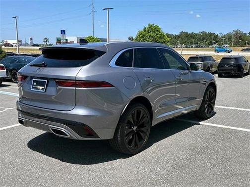 2024 Jaguar F-PACE R-Dynamic S