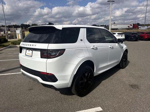2025 Land Rover Discovery Sport S