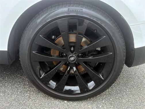 2024 Land Rover Range Rover Sport SE