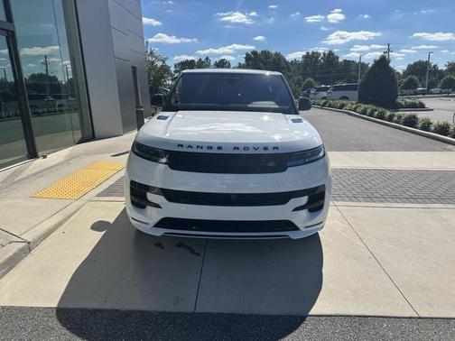 2023 Land Rover Range Rover Sport SE