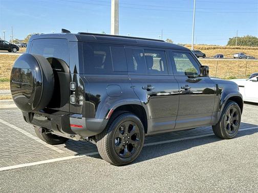 2026 Land Rover Defender P300 S