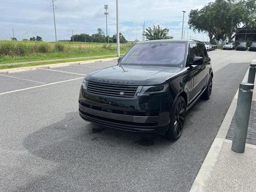 2023 Land Rover Range Rover SV