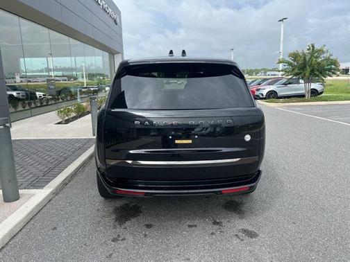 2023 Land Rover Range Rover SV