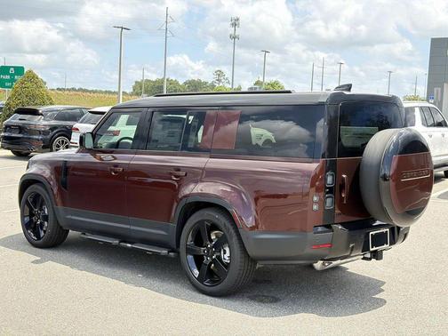 Sedona Red Metallic 2026 Land Rover Defender P300 S