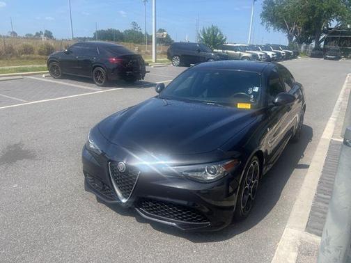 2022 Alfa Romeo Giulia Ti