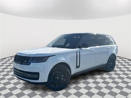 2025 Land Rover Range Rover P400 SE 7 Seat