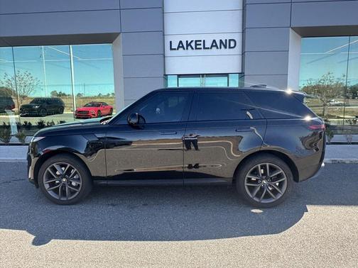 2024 Land Rover Range Rover Sport SE