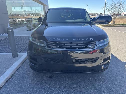 2024 Land Rover Range Rover Sport SE
