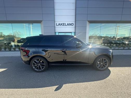 2024 Land Rover Range Rover Sport SE