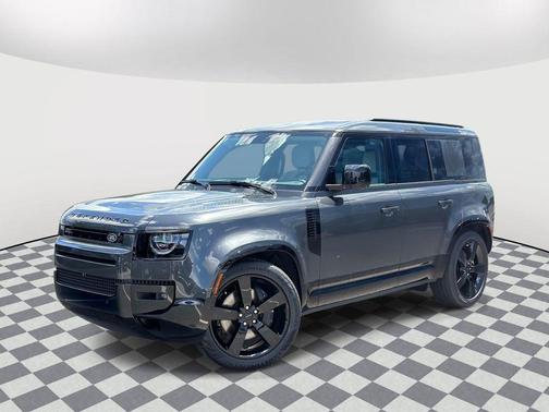 Carpathian Grey Prem Met 2026 Land Rover Defender P400 X-Dynamic SE