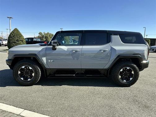 2024 GMC HUMMER EV SUV 2X