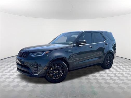 2025 Land Rover Discovery P300 Dynamic SE