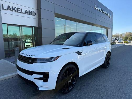 2026 Land Rover Range Rover Sport SE