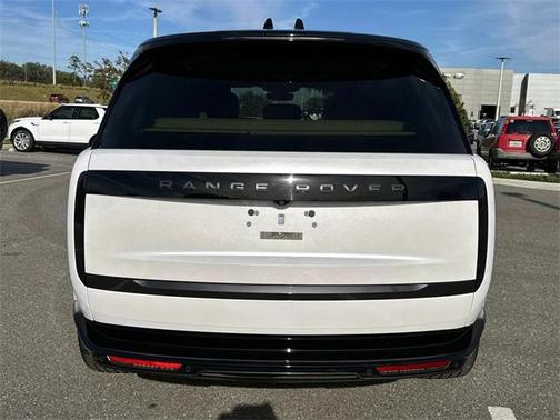 2024 Land Rover Range Rover P400 SE