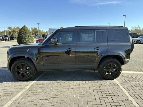 Santorini Black Metallic 2026 Land Rover Defender P300 S