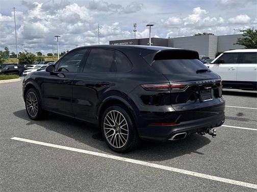 2021 Porsche Cayenne Base