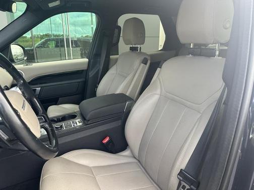 2018 Land Rover Discovery SE