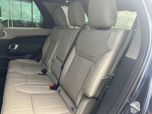 2018 Land Rover Discovery SE