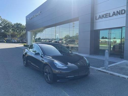 2019 Tesla Model 3 Mid Range