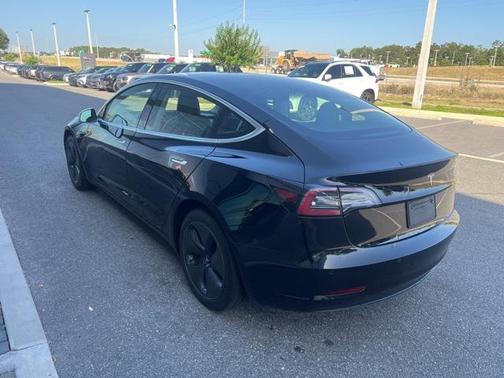 2019 Tesla Model 3 Mid Range