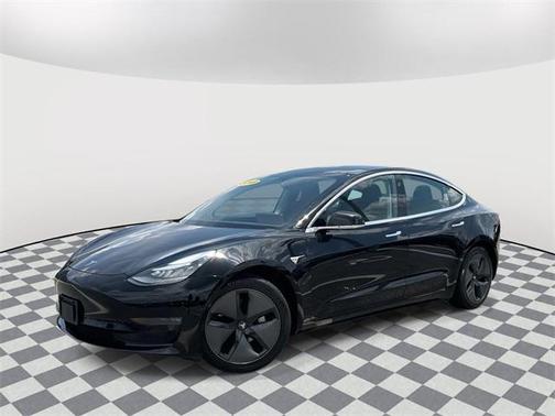 2019 Tesla Model 3 Mid Range