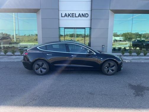 2019 Tesla Model 3 Mid Range