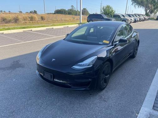2019 Tesla Model 3 Mid Range