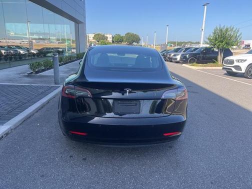 2019 Tesla Model 3 Mid Range