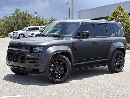Narvik Black 2026 Land Rover Defender P635 OCTA