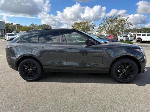 2025 Land Rover Range Rover Velar P250 SE R-Dynamic