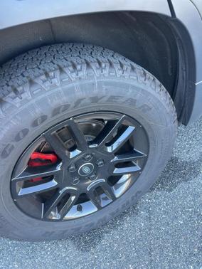 2023 Land Rover Defender 110 S