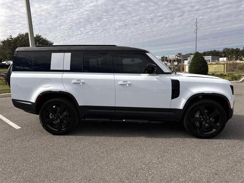 2026 Land Rover Defender P300 S