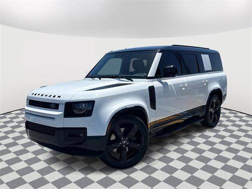 2025 Land Rover Defender 130 P400 X-Dynamic SE