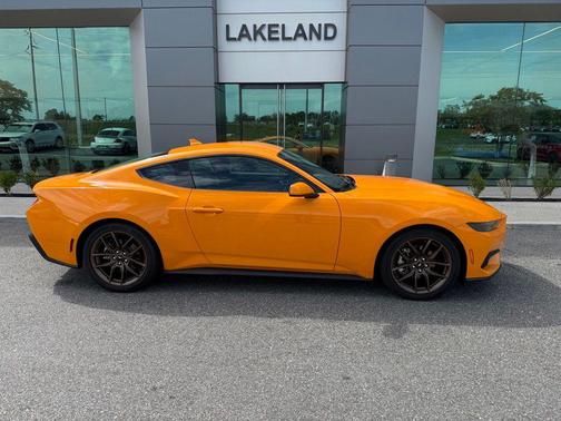 ORANGE FURY METALLIC TC 2026 Ford Mustang EcoBoost