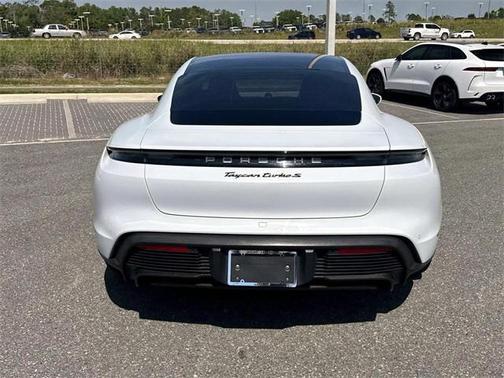 2020 Porsche Taycan Turbo S