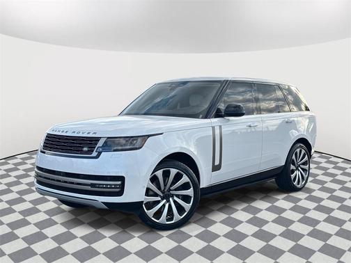 2026 Land Rover Range Rover P530 SE