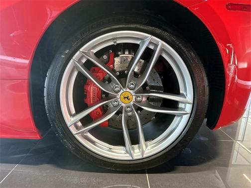 2019 Ferrari 488 Spider Base