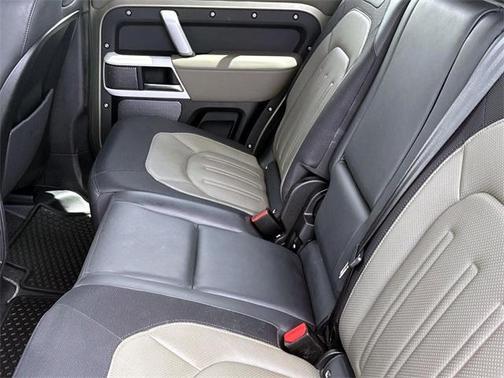 2022 Land Rover Defender 110 X-Dynamic HSE