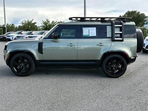 2022 Land Rover Defender 110 X-Dynamic HSE