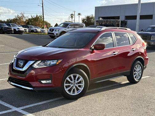 2017 Nissan Rogue SV