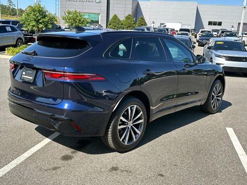 Portofino Blue Metallic 2025 Jaguar F-PACE P250 R-Dynamic S