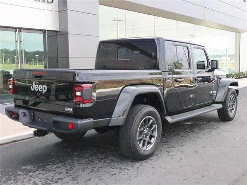 Photo 5 of 29 of 2020 Jeep Gladiator Overland