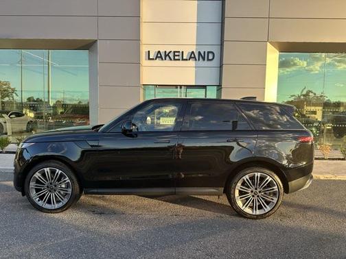 2024 Land Rover Range Rover Sport SE