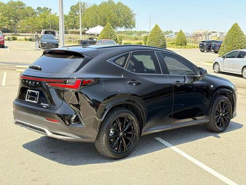 Obsidian 2024 Lexus NX 450h+ F SPORT Handling