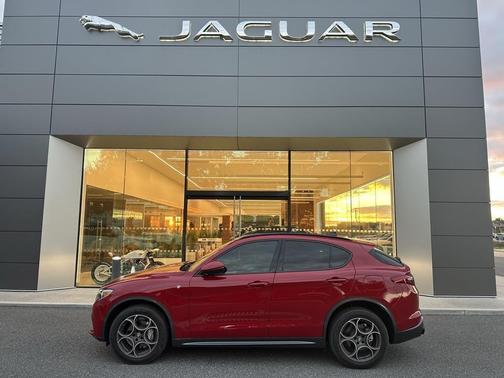 2023 Alfa Romeo Stelvio Ti