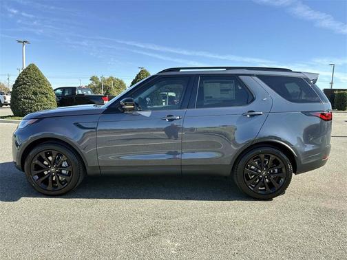 2026 Land Rover Discovery S